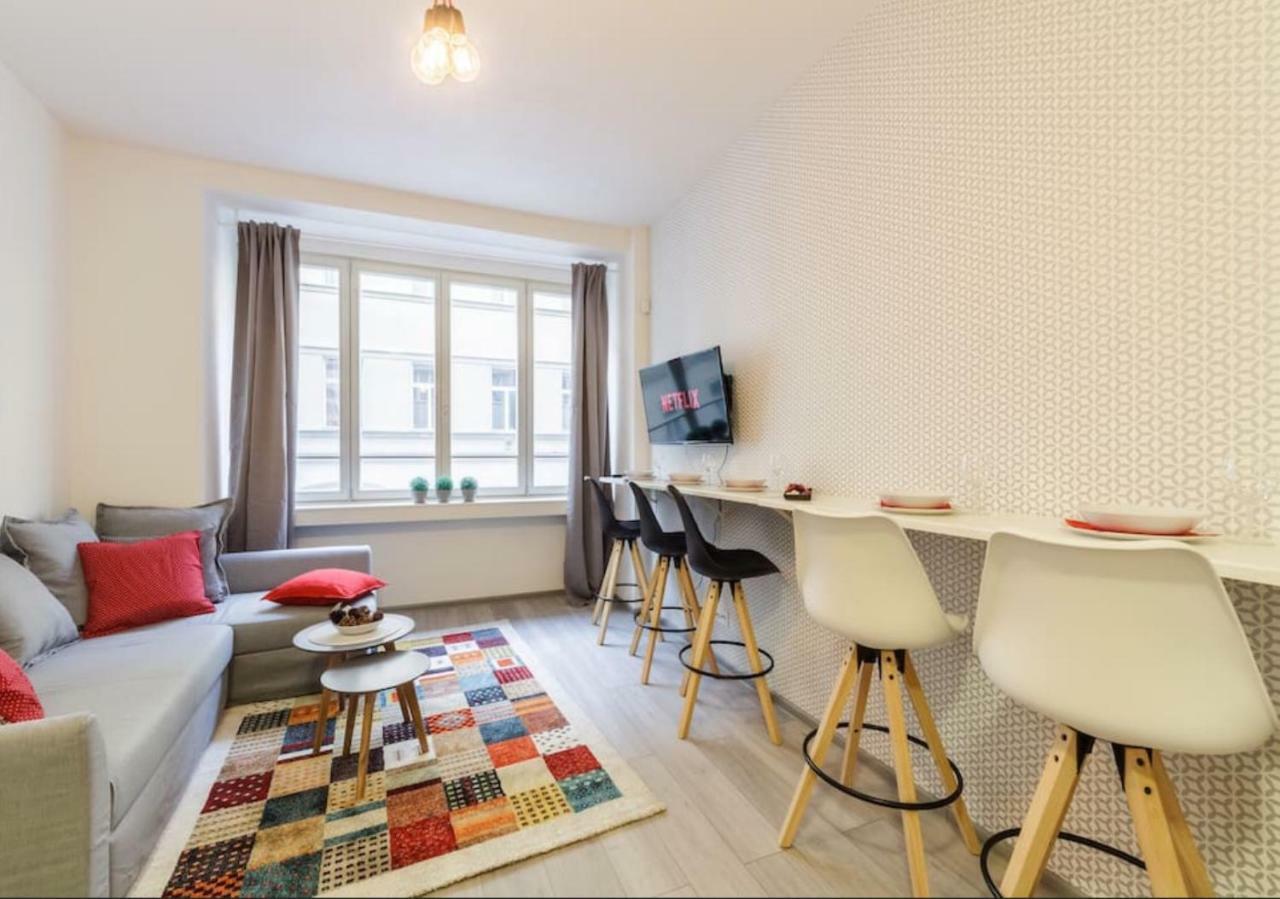 Central Prague Crown Apartments Экстерьер фото