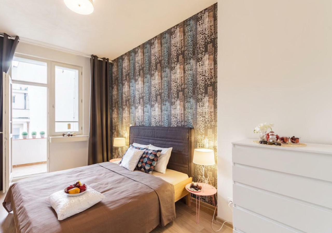 Central Prague Crown Apartments Экстерьер фото